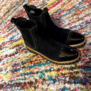 Beautiful Free People ankle booties